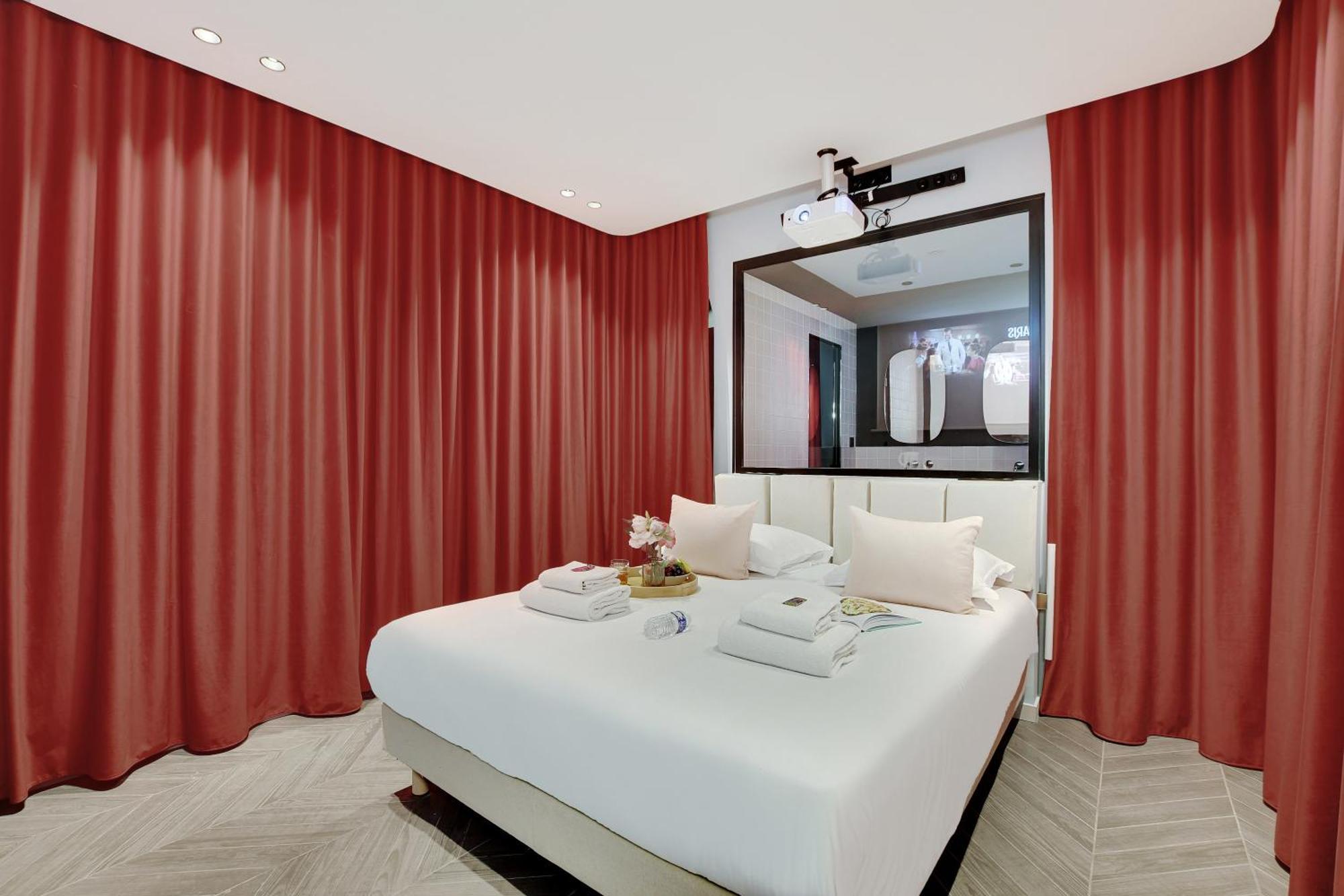 Magnifique 2p Avec Jacuzzi Et Cinema * Paris